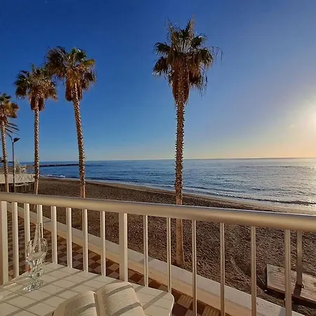 Apartment Frente Al Mar Y A Pie De Playa