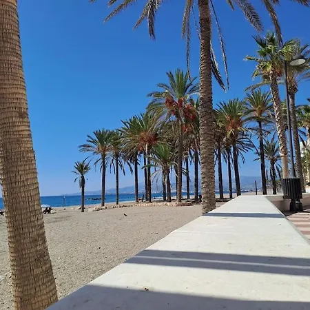 Frente Al Mar Y A Pie De Playa Apartment Torrenueva (Andalusia)